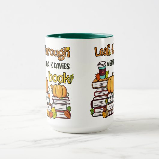 Leaf through a Brenda K Davies Book Mok (Midden)