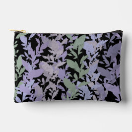 Leafy Creeping Vine Drawing Pattern With Pastels Etui