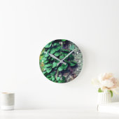 Leafy Green Vine kweek op boomstam Ronde Klok (Huis)