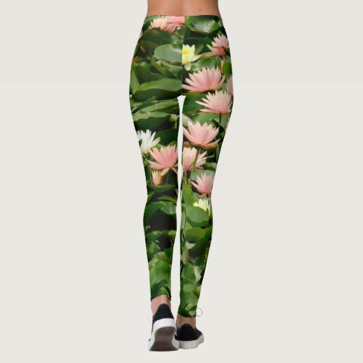 Leafy lacy roze, geel en groen lotus blossom leggings (Achterkant)