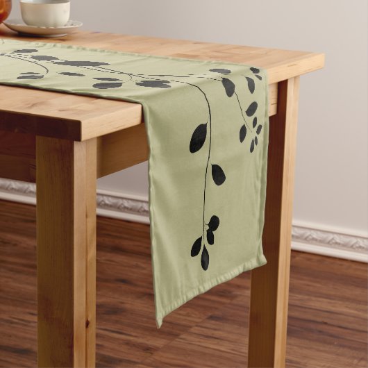 Leafy Vine Design Table Runner Korte Tafelloper (Voorbeeld)