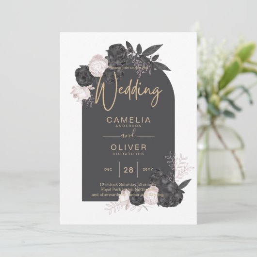 LeahG Roze Rozen Moderne Herfst Winter Bruiloft Kaart (Staand voorkant)