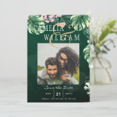 LeahG Tropical Green Pink Botanical Wedding Kaart (Staand voorkant)