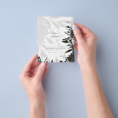 LeahG Zwarte Witte Rozen Huwelijksbudget UITNODIGI Flyer (Hand)