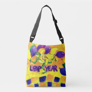 Leap Year All-Over-Print Cross Body Bag, medium Crossbody Tas