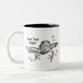 Leap Year Baby: Kikker in potlood Tweekleurige Koffiemok (Links)