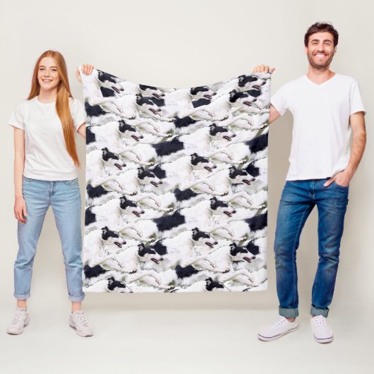 Leaping Borzoi Plush Fleece Throw Deken (In situ)