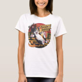 Leaping Feline Elegance Chasing dromen niet muizen T-shirt (Voorkant)