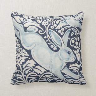 Leaping Rabbit, Bird Navy Blue Floral Animal Kussen