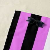 Leather Girl Pride Flag Strandlaken (In situ)