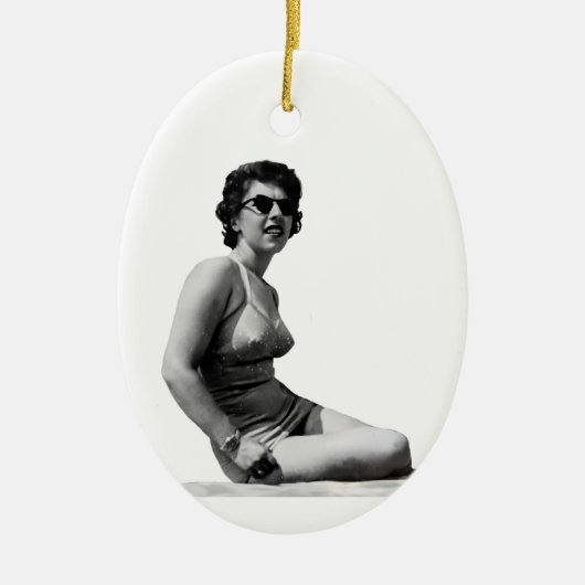 Leatrice Ornament (Voorkant)