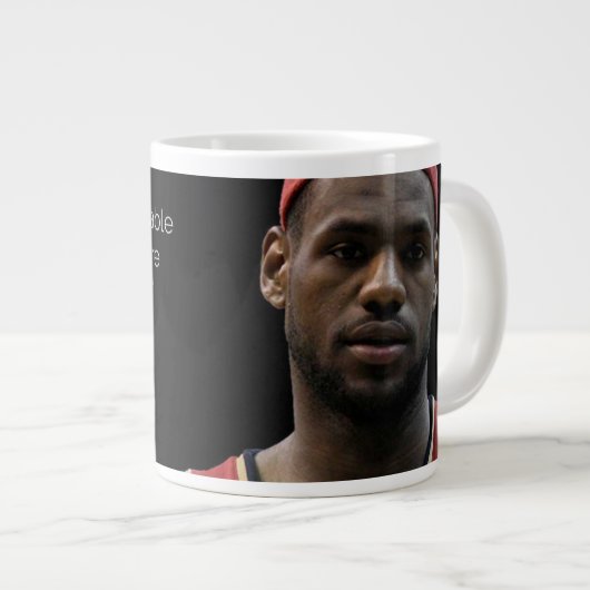 LEBRON JAMES GROTE KOFFIEKOP (Voorkant rechts)