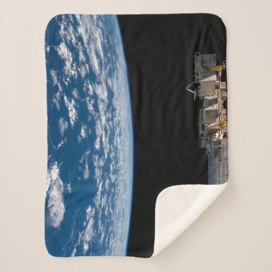 Ledemaat van de Aarde, of Horizon Sherpa Deken (Voorkant)