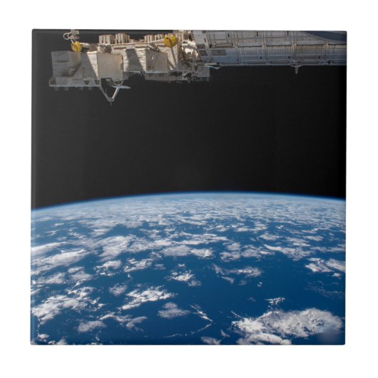 Ledemaat van de Aarde, of Horizon Tegeltje (Voorkant)