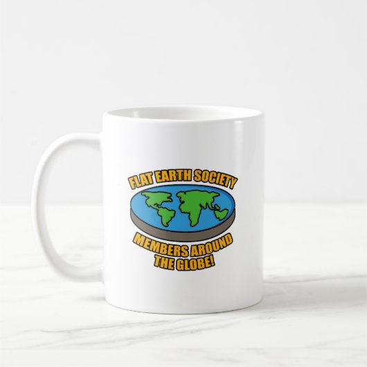 Leden van de Flat Earth Society Koffiemok (Links)