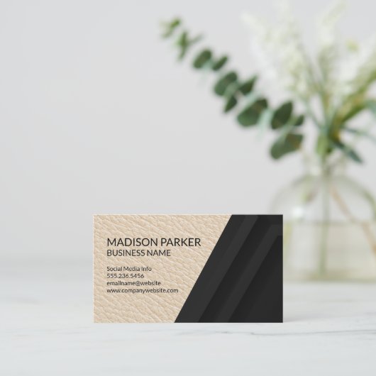 Leder | Zwarte geometrische achtergrond Visitekaartje (Staand voorkant)