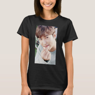 lee min. t-shirt