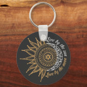 Leef door de zon, liefde door de maan sleutelhanger (Voorkant)