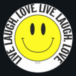 Leef. Lach. Liefs. Smilie Sticker<br><div class="desc">"Leef. Lach. Liefs." Gele Smilie Ronde Glanzende Sticker. Ontworpen door SMILIEWEAR™. Verspreid een beetje geluk! Grote en kleine stickers beschikbaar. ONTWERP GEOPTIMALISEERDE LICHTE KLEUR ACHTERGRONDOPTIES. Een grappige en vrolijke sticker voor cadeauverpakking, een persoonlijk accessoire of een sticker van de naam van een verjaardags- of kerstfeestje. Wat is er beter dan...</div>