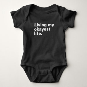 Leef mijn leukste leven. Grappig basic text design Romper