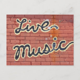 Leef muziek op een muur wordt geschreven die briefkaart