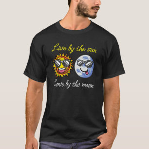 Leef van de Sun Love van de Moon Funny Science Uni T-shirt
