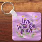 Leef wat u gelooft citeert Paarse Lila Floral Sleutelhanger (Voorkant)