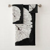 Leefblad van Aspen Skeleton 1 Bad Handdoek (Insitu)