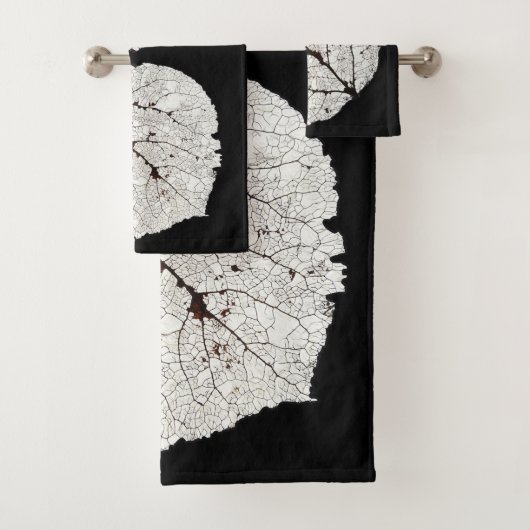 Leefblad van Aspen Skeleton 1 Bad Handdoek (Insitu)