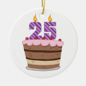Leeftijd 25 op de Birthday Cake Keramisch Ornament (Voorkant)