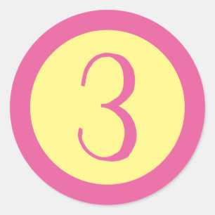 Leeftijd 3 Nummer  Roze Tekst op Geel Ronde Sticker