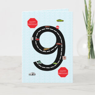 Leeftijd 9, 9e verjaardag, speelgoed auto's en weg kaart