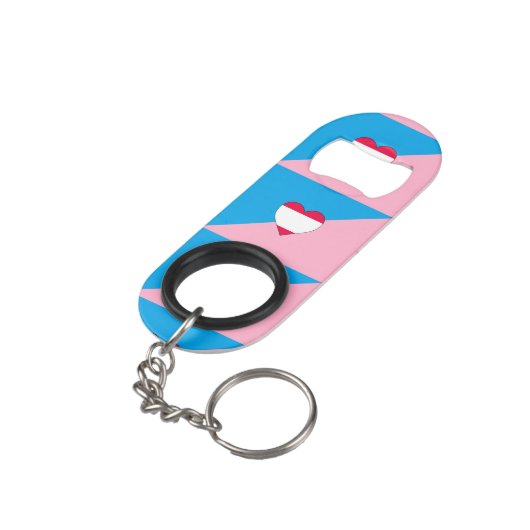 LEEFTIJD SPELEN TROTS VLAG MINI FLESSENOPENER (Achterkant Gekanteld)