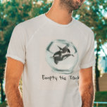 Leeg de Tanks Animal Rights Killer Whale Bowl<br><div class="desc">Dit ontwerp werd gecreeerd door digitale kunst. U kunt de stijl van dit shirt veranderen door Meer > onder de stijloptie te kiezen. Het kan worden gepersonaliseerd door op de aanpassingsknop te klikken en de kleur te wijzigen, een naam, initialen of je favoriete woorden toe te voegen. Neem contact met...</div>
