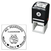 Leerkrachten die uit de klas van  zelfinktende stempel (In situ)