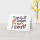 Leerkrachten in de voorschoolse school hebben een  kaart (Gele Bloem)