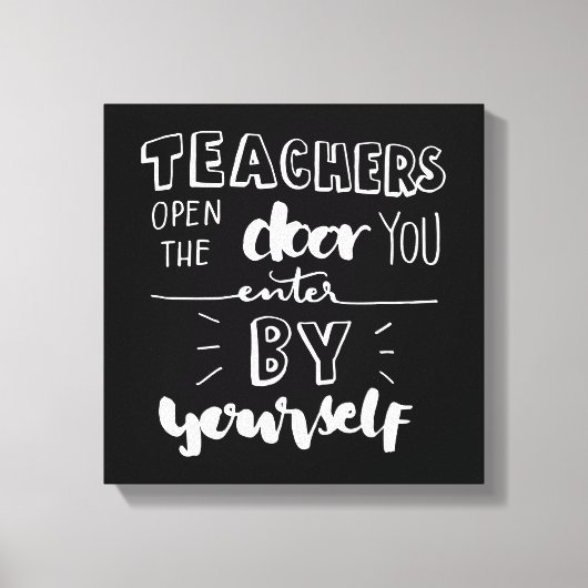 Leerkrachten openen de deur die u zelf binnengaat canvas afdruk (Voorkant)