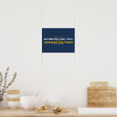 Leerling HVAC-technicus leert het vak — Geschoold Poster (Keuken)
