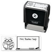 Leerlinge leraar zegt aangepaste rubberen stempel (In situ)