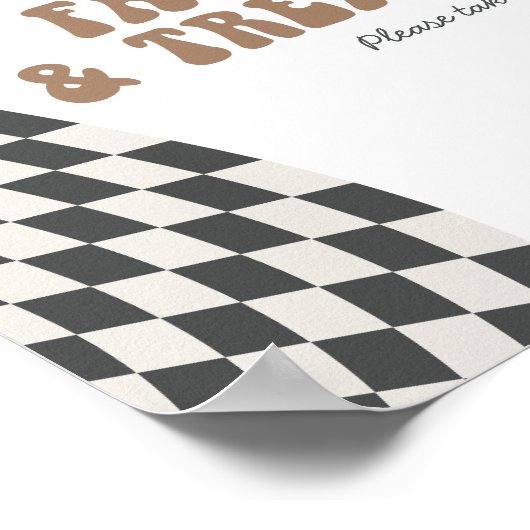 Lees Cool Dude Boy's geruite retro gunstteken Poster (Hoek)