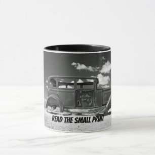 Lees de Small Print Rusty Old Car Coffee Mok