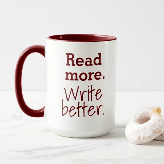 Lees meer.  Schrijf beter. Mok (Met donut)
