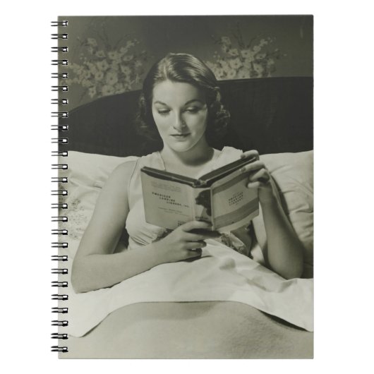 Leesboek vrouw notitieboek (Voorkant)