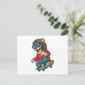 Leeuw als schaatser met skateboard briefkaart (Staand voorkant)