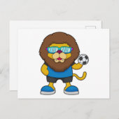 Leeuw als voetballer met voetbal briefkaart (Voorkant / Achterkant)