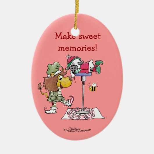 Leeuw en Lam Candy Cane Makers Keramisch Ornament (Voorkant)