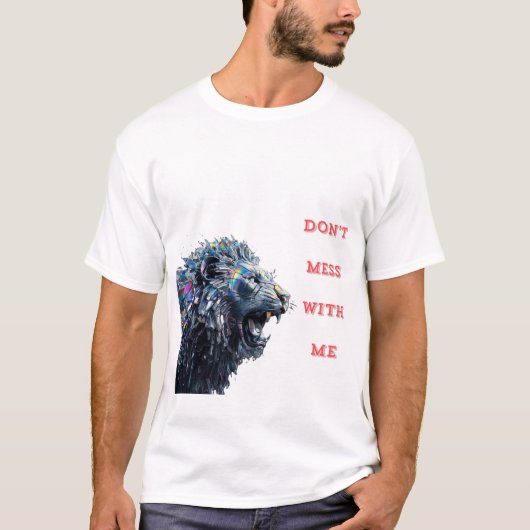 Leeuw gemaakt van gebroken glas. t-shirt (Voorkant)