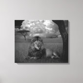 Leeuw in de gras canvas afdruk (Voorkant)