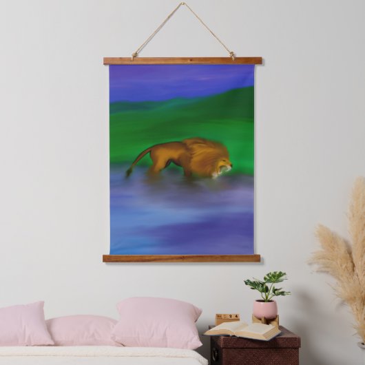 Leeuw in het water hangend wandkleed (Slaapkamer)