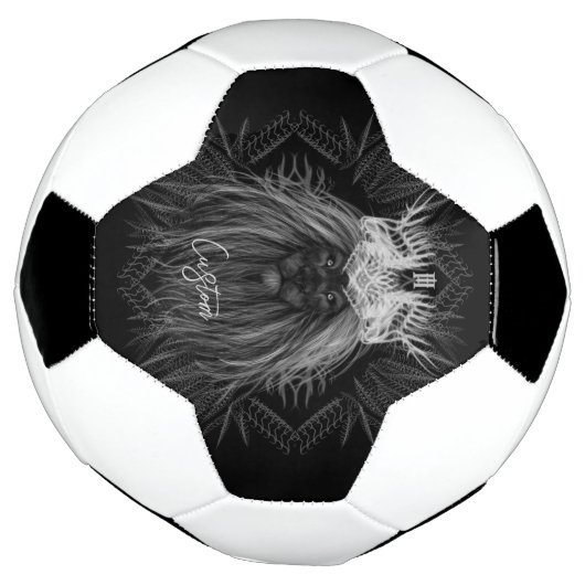 Leeuw met kroonmonogram voetbal (Gedraaid)